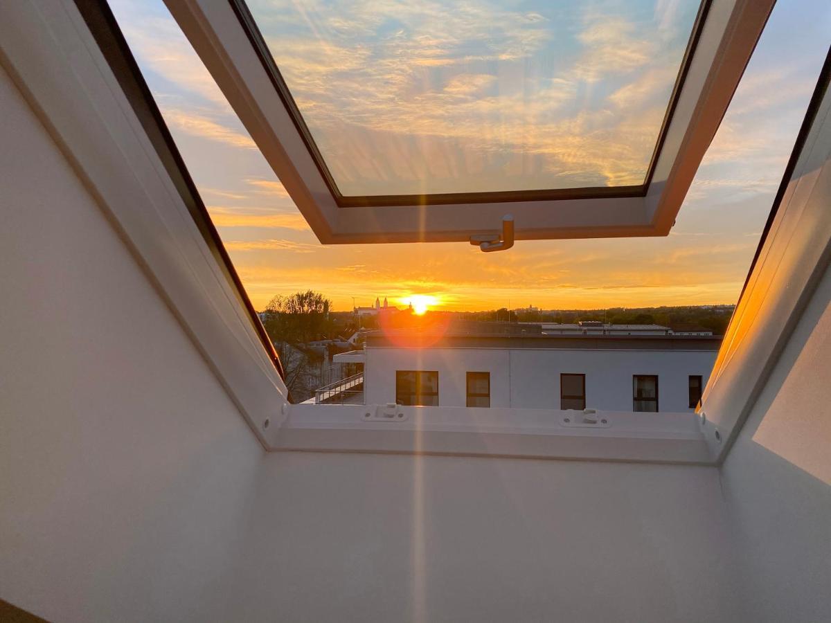 Modern & Stylisch - Penthouse-Feeling Nahe Flughafen Muenchen Apartment Freising Luaran gambar